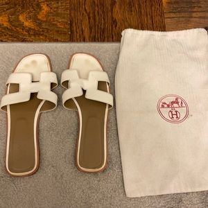 Hermès Oran Size 40 worn with love!